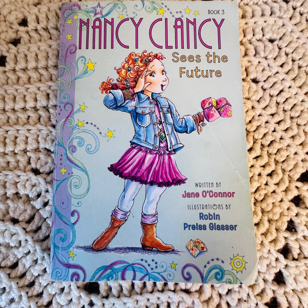 Nancy Clancy Sees the Future Jane O'Connor Book 3 Paperback 2014 Mystery Series
